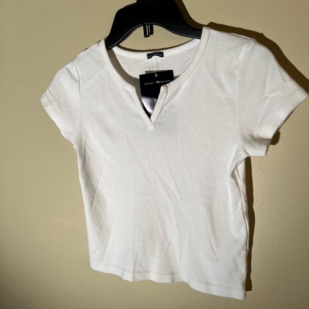 Brandy Melville white short sleeve crop top vneck one size 18.00 NWT